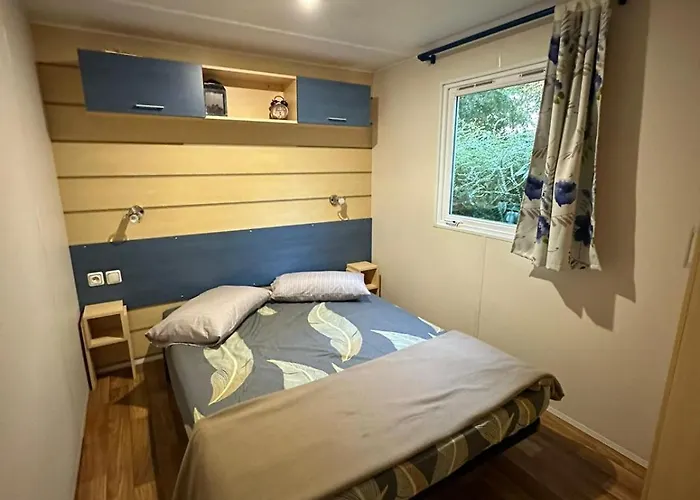 אתר קמפינג La Maison Du Sud *
